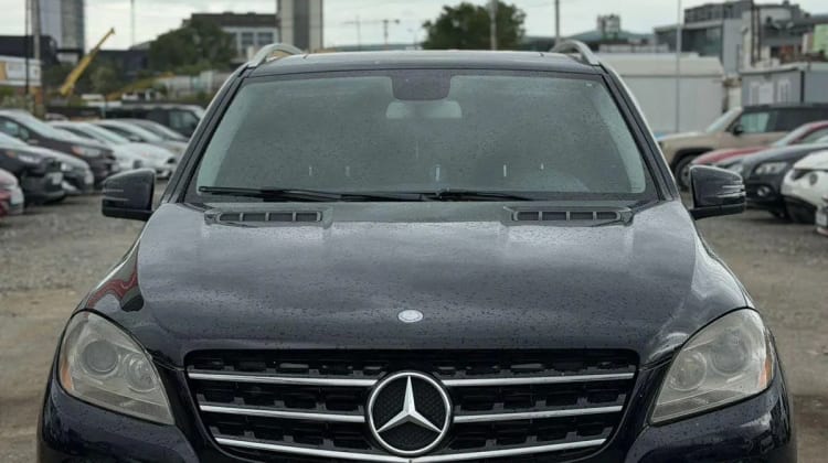 Mercedes-Benz ML 350