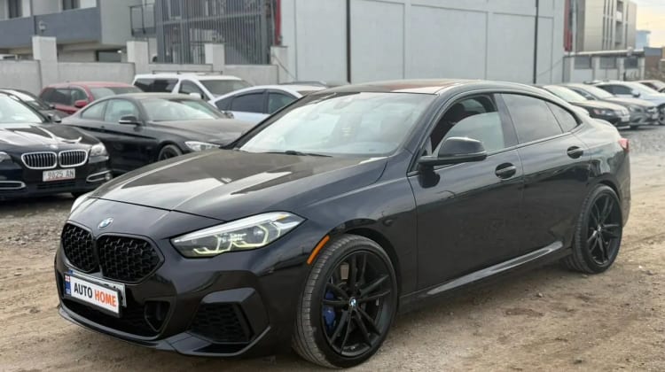 BMW M235