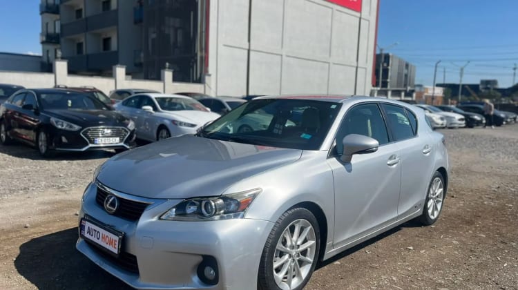 Lexus CT 200h preview