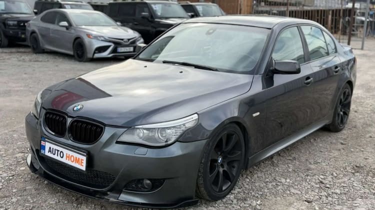 BMW 528