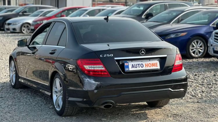 Mercedes-Benz C 250