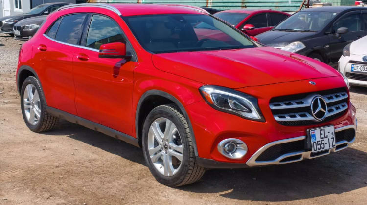 Mercedes-Benz GLA 250