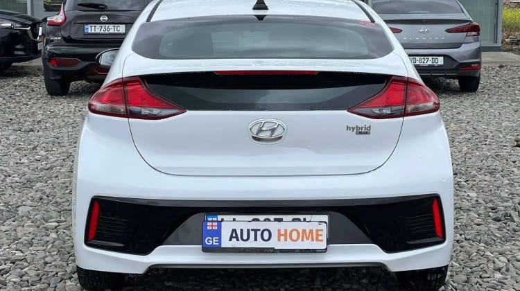 Hyundai IONIQ