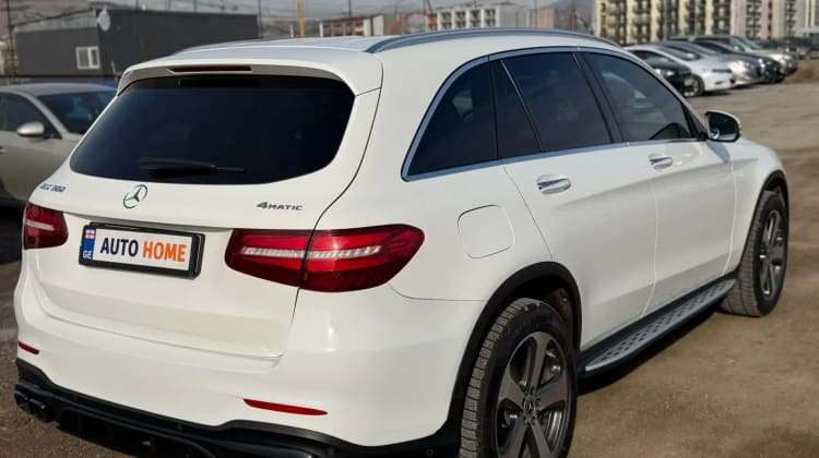 Mercedes-Benz GLC 300