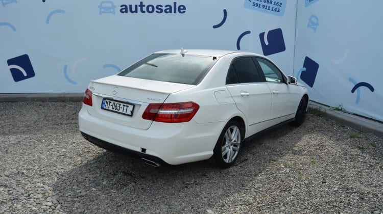 Mercedes-Benz E 350