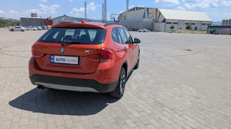 BMW X1