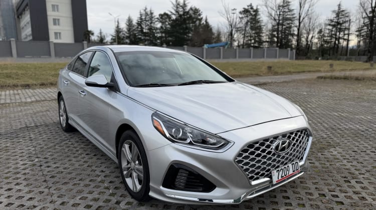 Hyundai SONATA