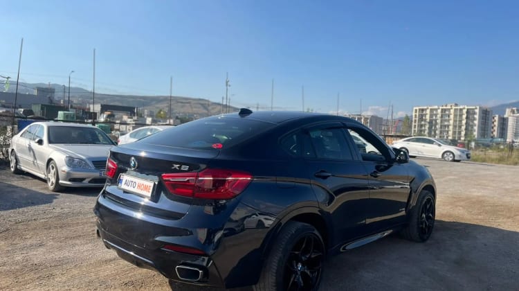 BMW X6
