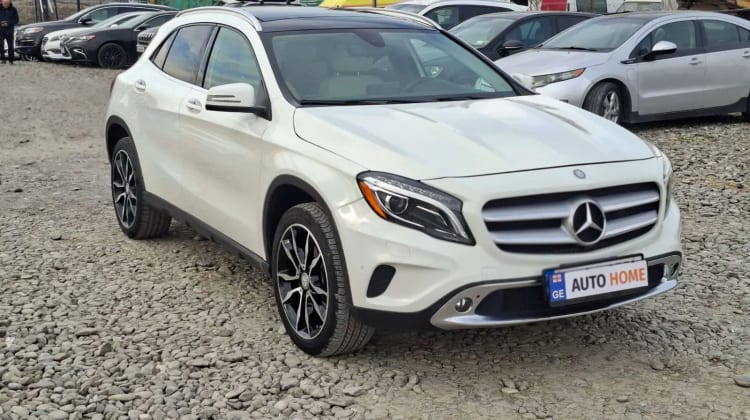 Mercedes-Benz GLA 250