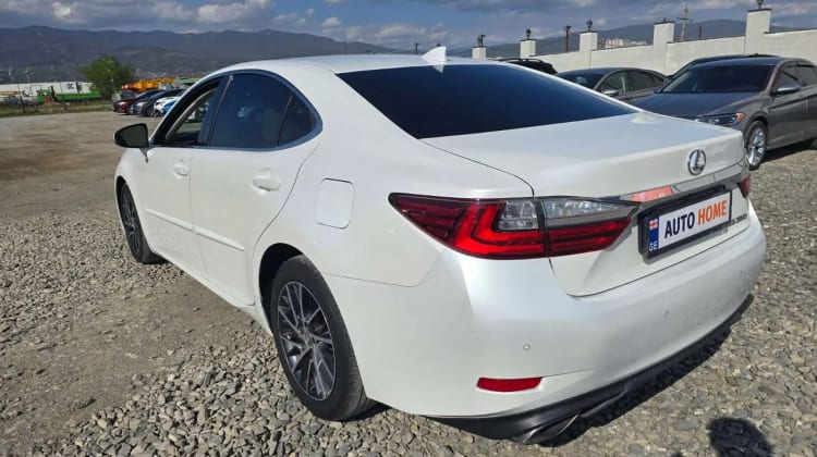 Lexus ES 350