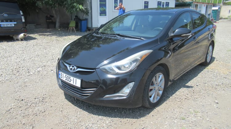 Hyundai Elantra preview