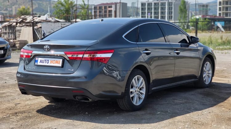 Toyota Avalon