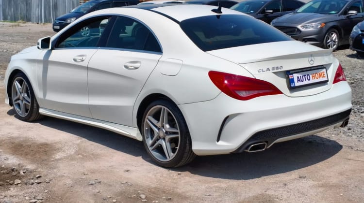 Mercedes-Benz CLA 250