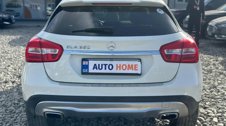 Mercedes-Benz GLA 250