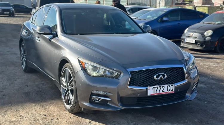 Infiniti Q50