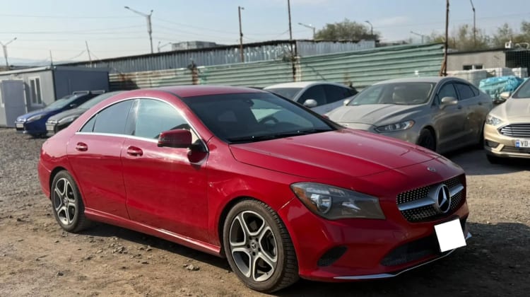 Mercedes-Benz CLA 250
