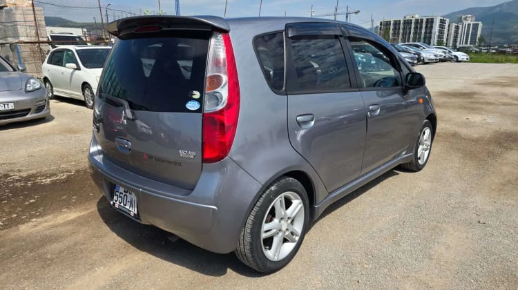Mitsubishi Colt