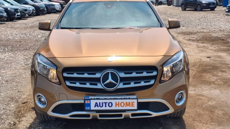 Mercedes-Benz GLA 250