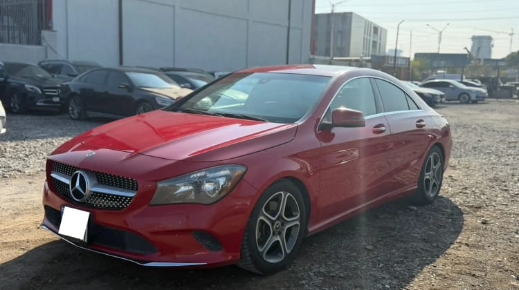 Mercedes-Benz CLA 250