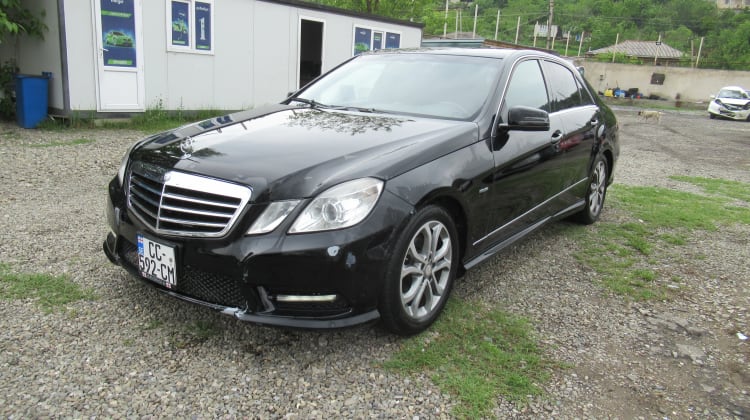 Mercedes-Benz E 350 preview