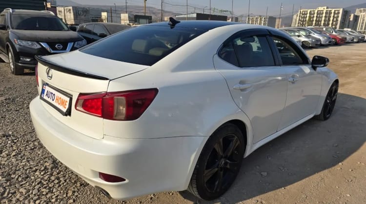 Lexus IS 250