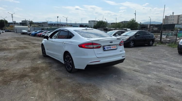 Ford Fusion