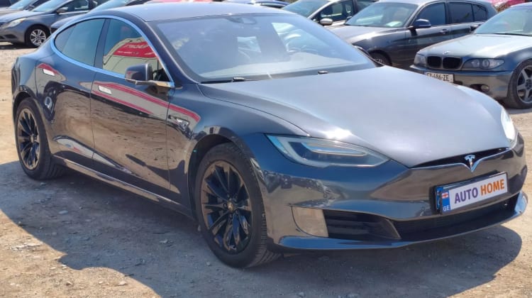 Tesla Model S preview