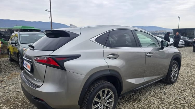 Lexus NX 200