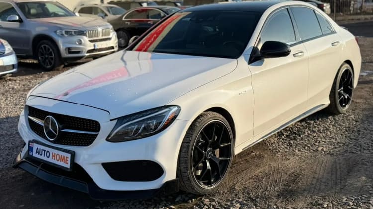 Mercedes-Benz C 450 AMG