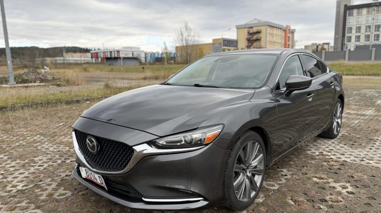 Mazda 6