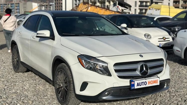 Mercedes-Benz GLA 250