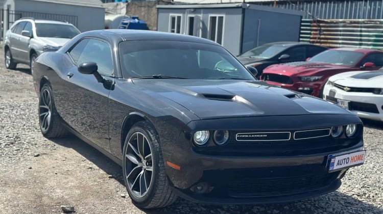 Dodge Challenger