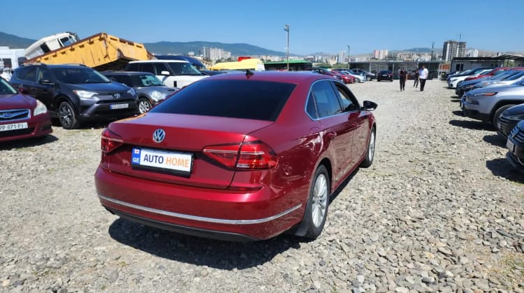 Volkswagen Passat