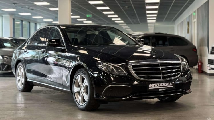 Mercedes-Benz E 220