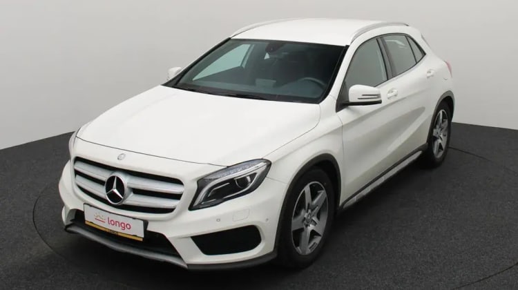 Mercedes-Benz GLA 220