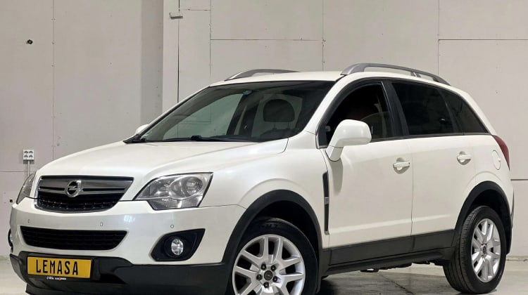 Opel Antara preview