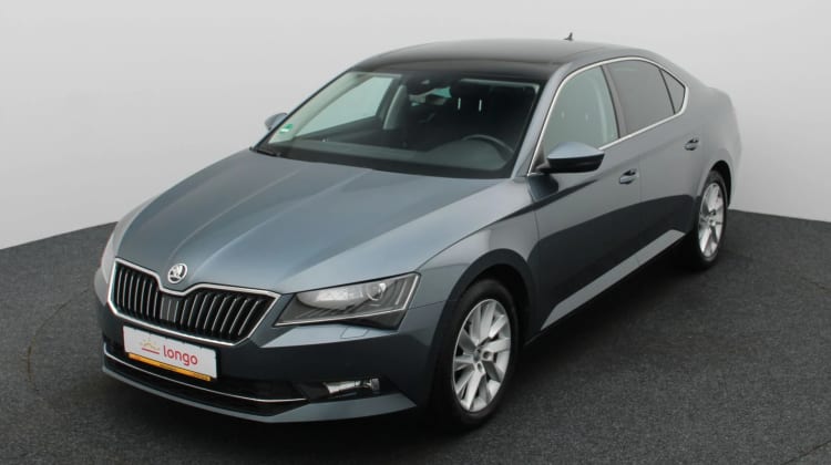 Skoda Superb preview