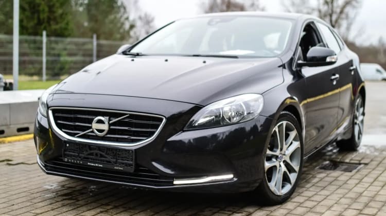 Volvo V40