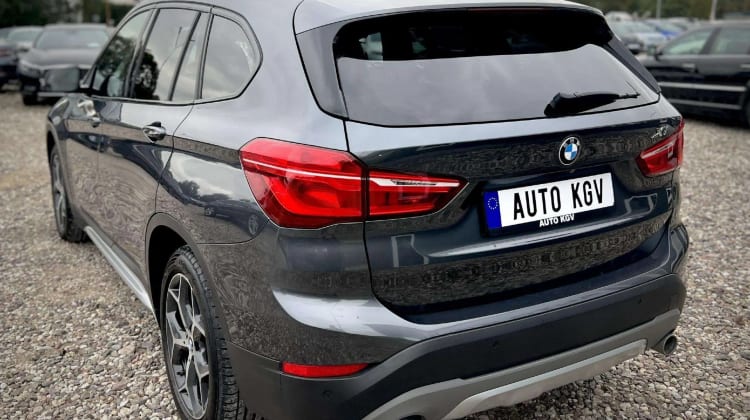 BMW X1