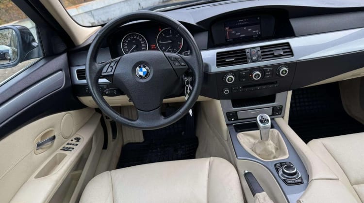 BMW 520