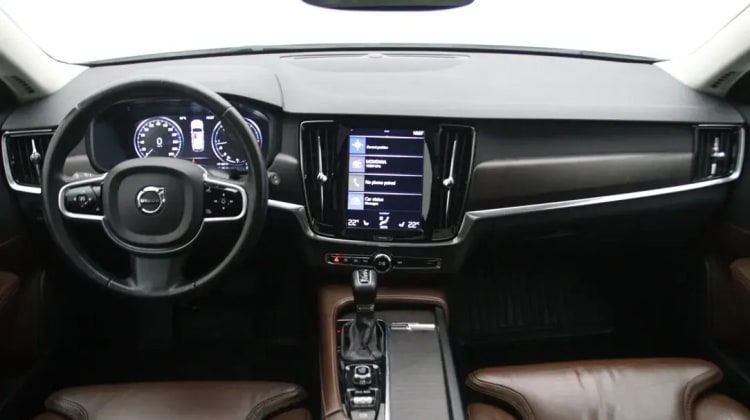 Volvo V90 Cross Country