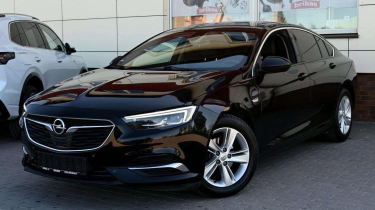 Opel Insignia preview