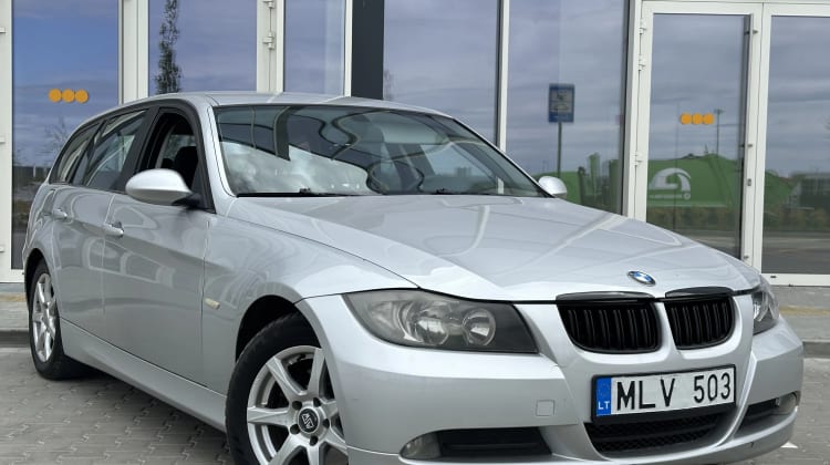BMW 318 preview