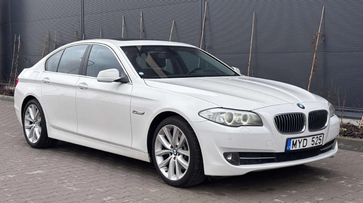 BMW 525