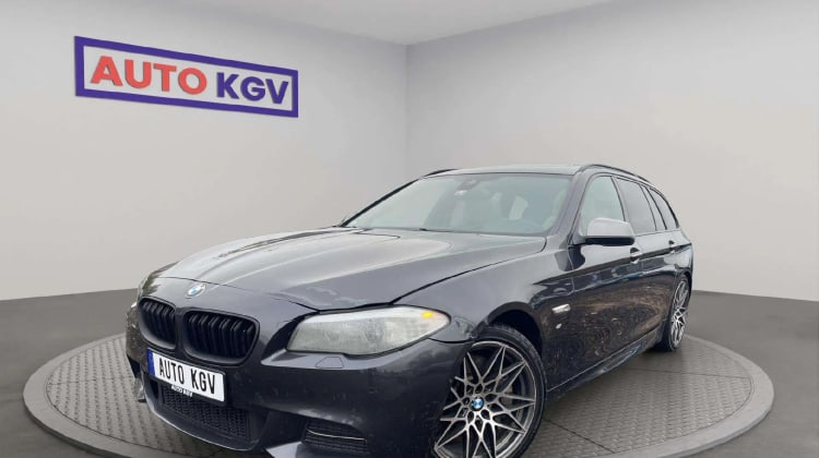 BMW M550