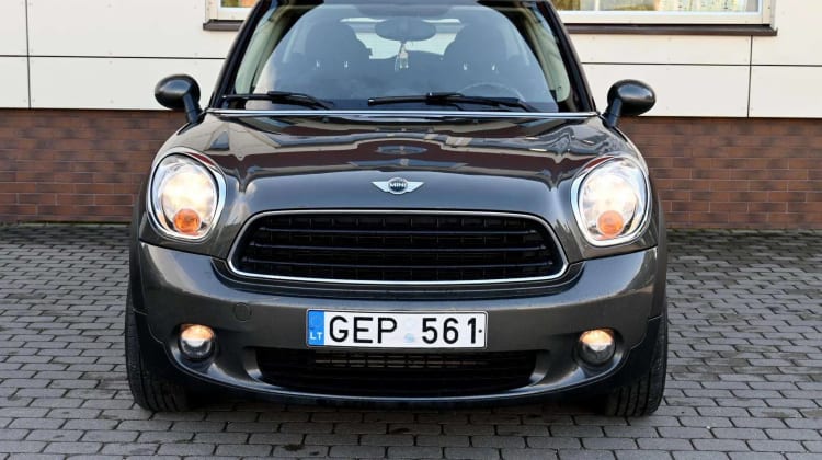 MINI One D Countryman