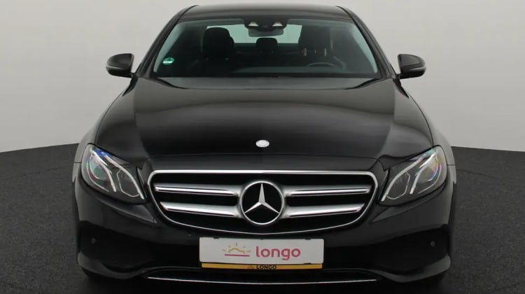 Mercedes-Benz E 220