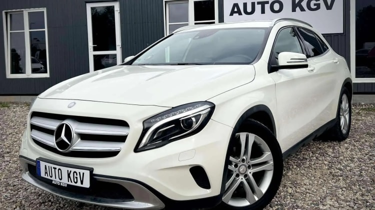 Mercedes-Benz GLA 220