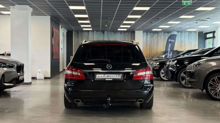 Mercedes-Benz E 350
