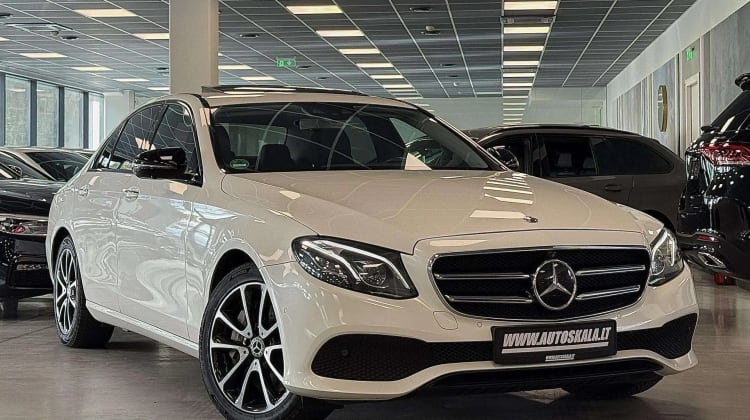 Mercedes-Benz E 400